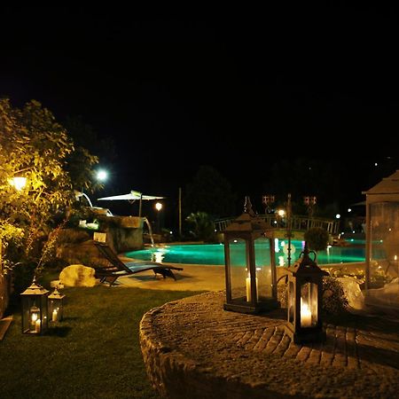 Relais Il Postiglione - Antica Posta Dei Chigi Hotel Campagnano Di Roma Ngoại thất bức ảnh