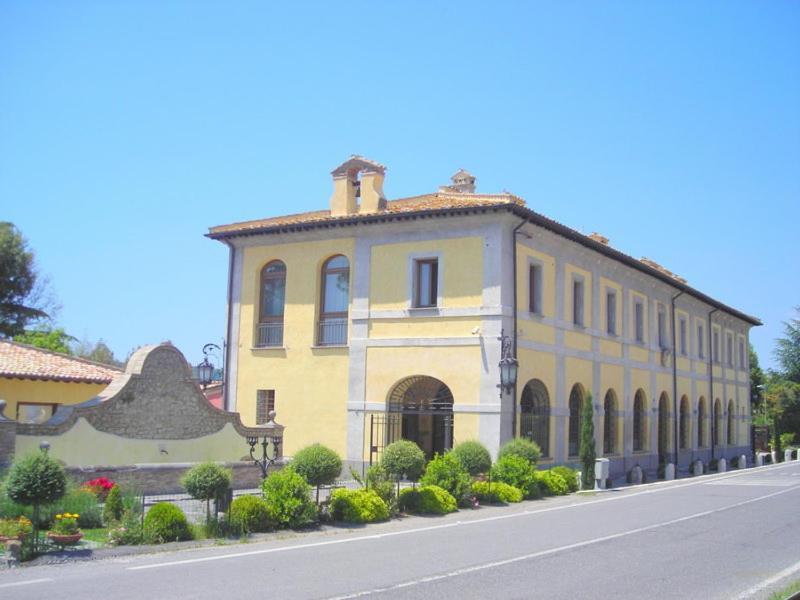 Relais Il Postiglione - Antica Posta Dei Chigi Hotel Campagnano Di Roma Ngoại thất bức ảnh